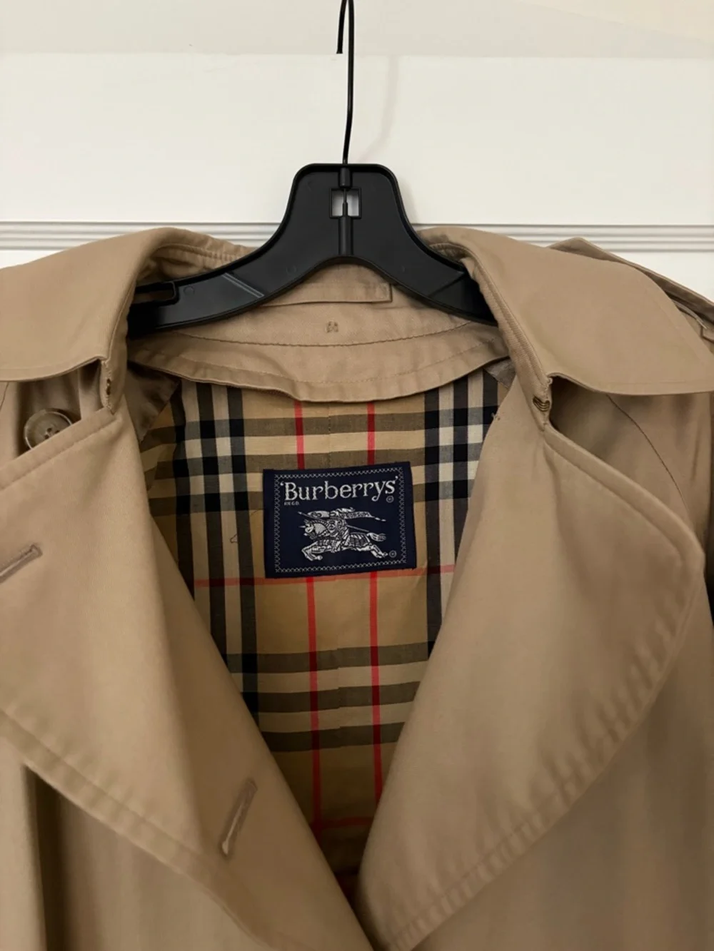 Burberry Tan Double-Breasted Long Trench Coat - Picture 4 of 4